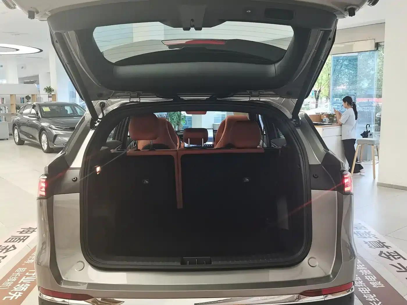 Galaxy M7 2026 model, Navigator 225km Long Range Edition — миниатюра 40