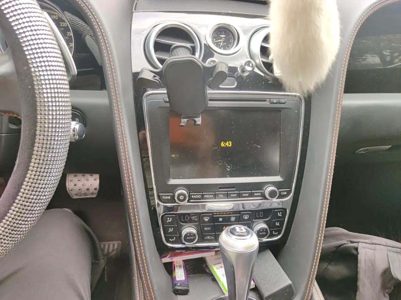 Bentley Continental GT Bentley Continental GT, 4.0L V8, automatic, 4 seats (parallel import) — миниатюра 13