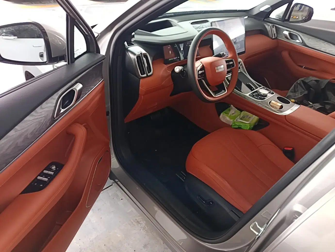 Geely Galaxy M7 2026 Model Yuanyoujia 225km Starship Edition — миниатюра 18