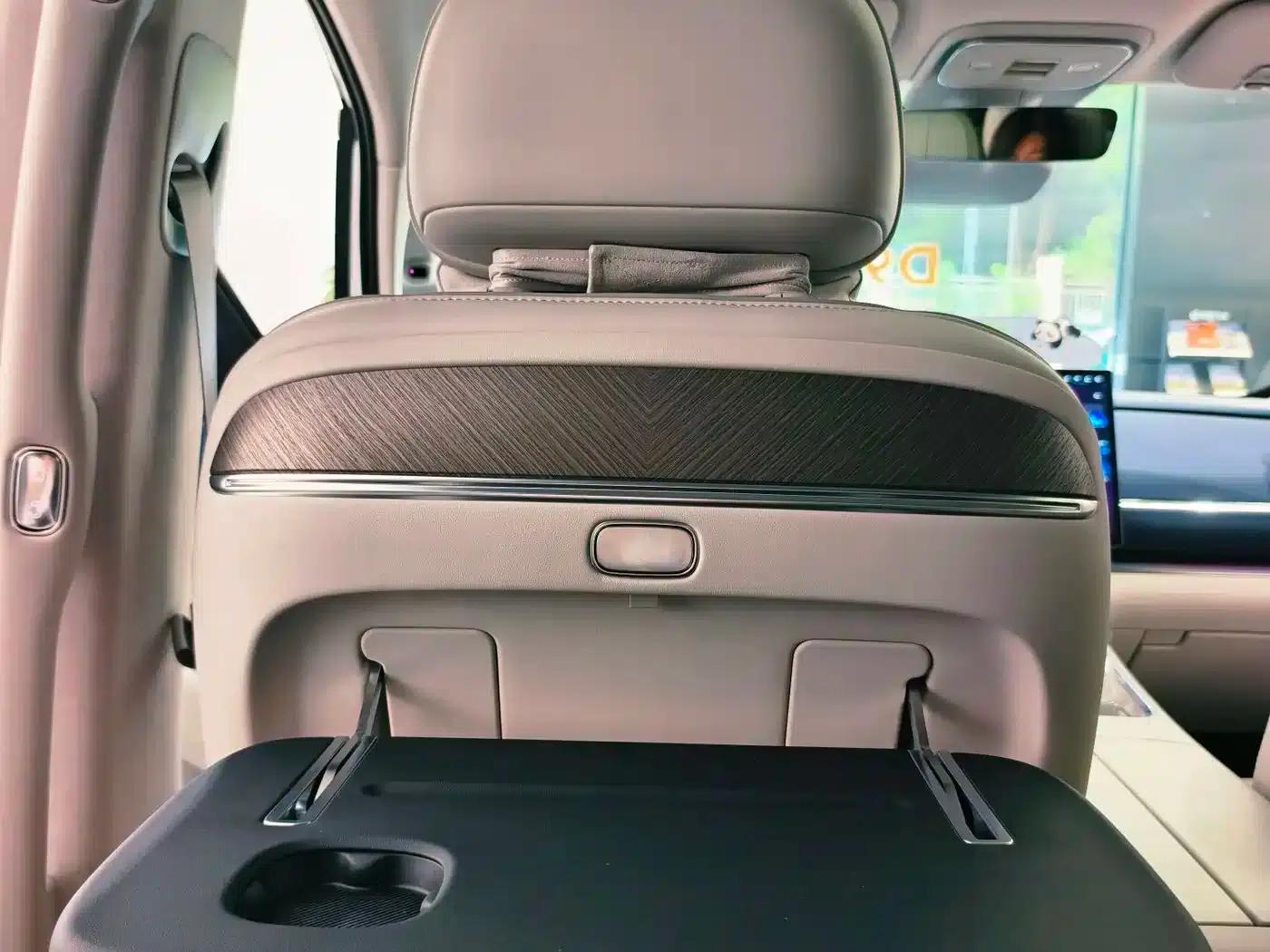 Leapmotor D99 2026 Pure Electric 700 Smart Edition — миниатюра 19