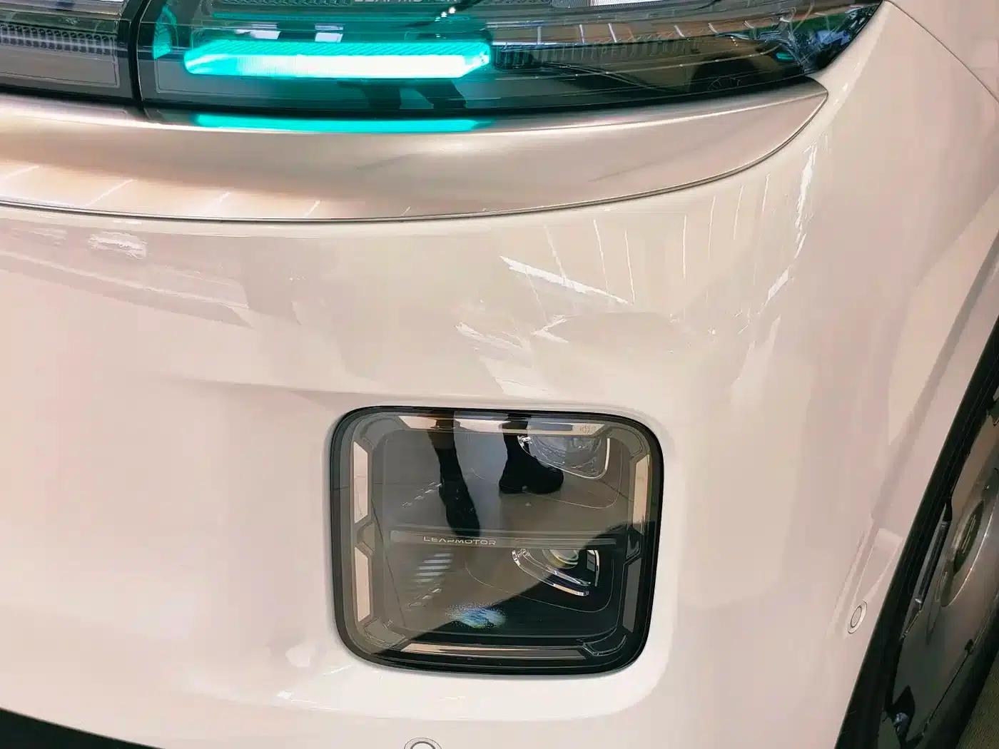 Leapmotor D99 2026 Pure Electric 700 Smart Edition — миниатюра 3