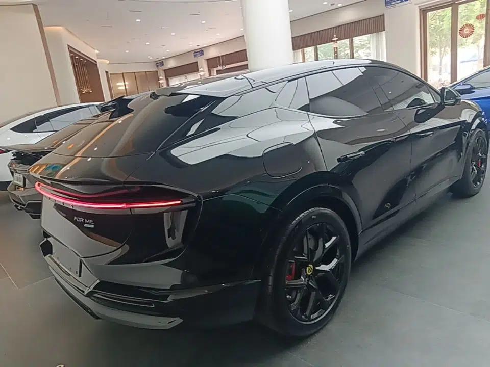 Lotus FOR ME 2026 Model For Me — миниатюра 5