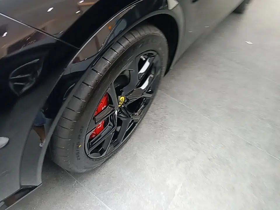 Lotus FOR ME 2026 Model For Me — миниатюра 10