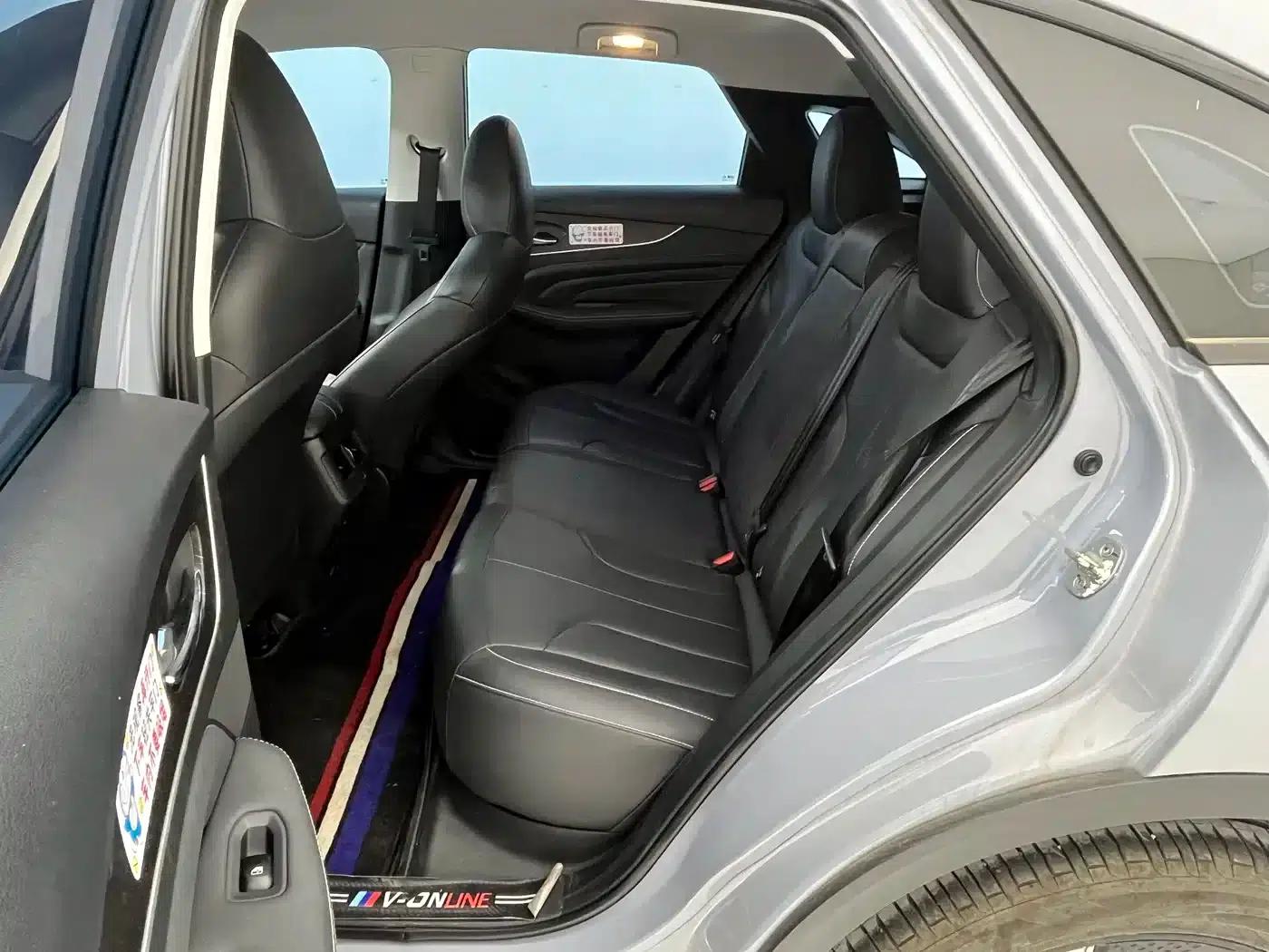 Venucia V DD-i 2023 Model 110km iE Edition — миниатюра 8