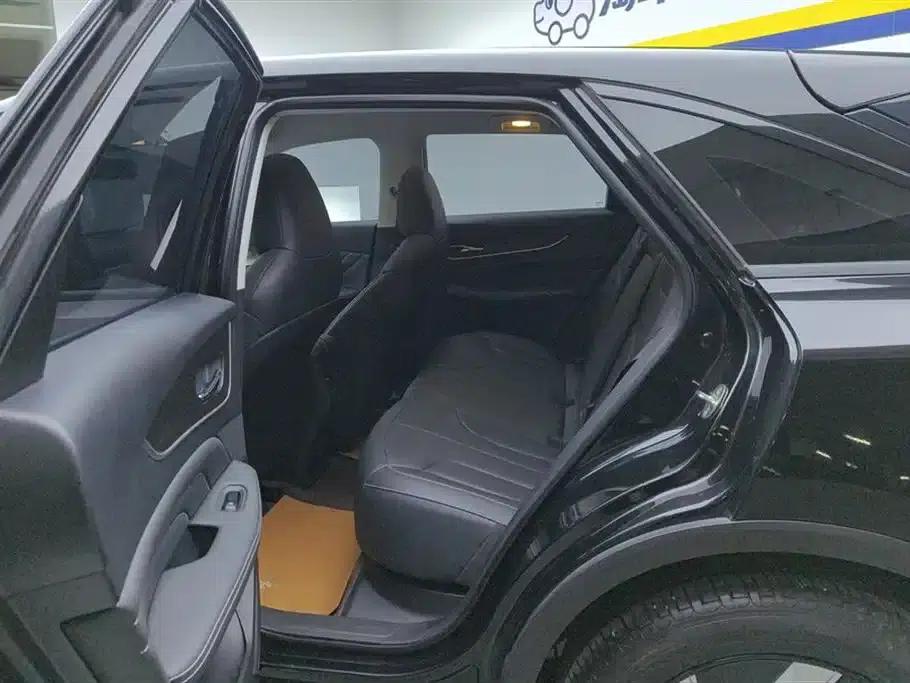 Venucia V DD-i 2023 Model 110km iE Edition — миниатюра 11