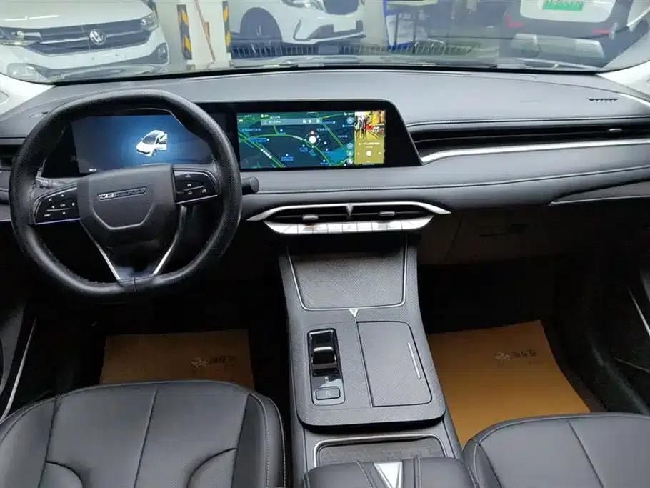 Venucia V DD-i 2023 Model 110km iE Edition — миниатюра 12