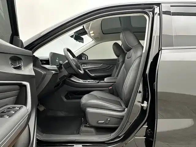 Venucia V DD-i 2023 Model 110km iE Edition — миниатюра 12