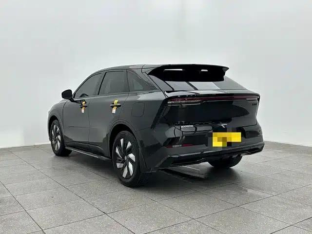 Venucia V DD-i 2023 Model 110km iE Edition — миниатюра 4