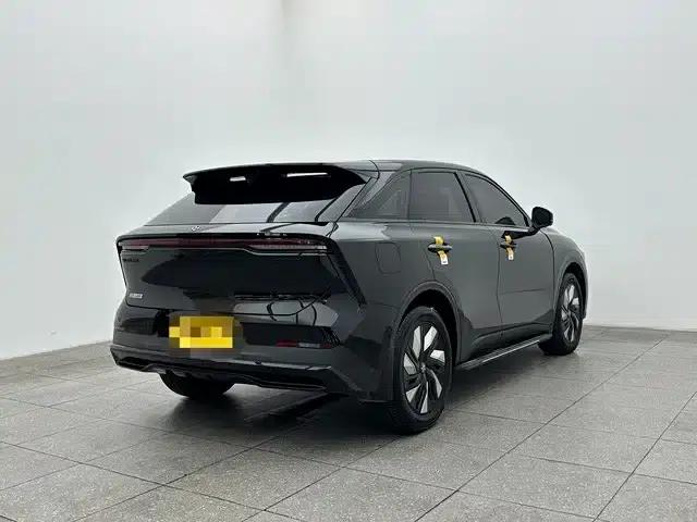 Venucia V DD-i 2023 Model 110km iE Edition — миниатюра 6