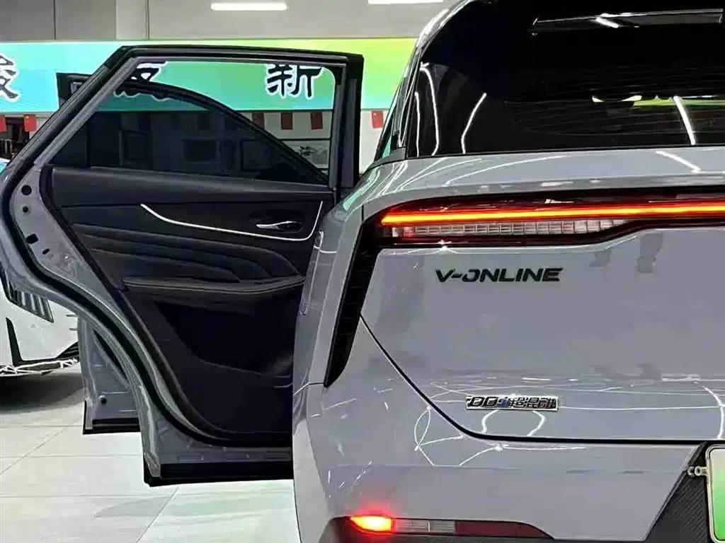 Venucia V DD-i 2023 Model 110km iE Edition — миниатюра 13