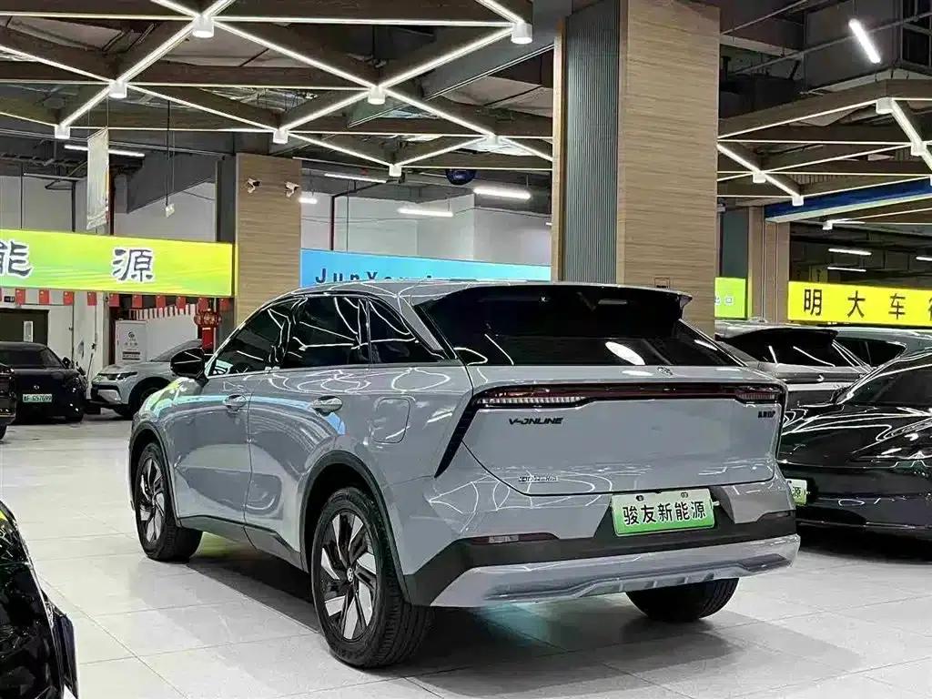Venucia V DD-i 2023 Model 110km iE Edition — миниатюра 3