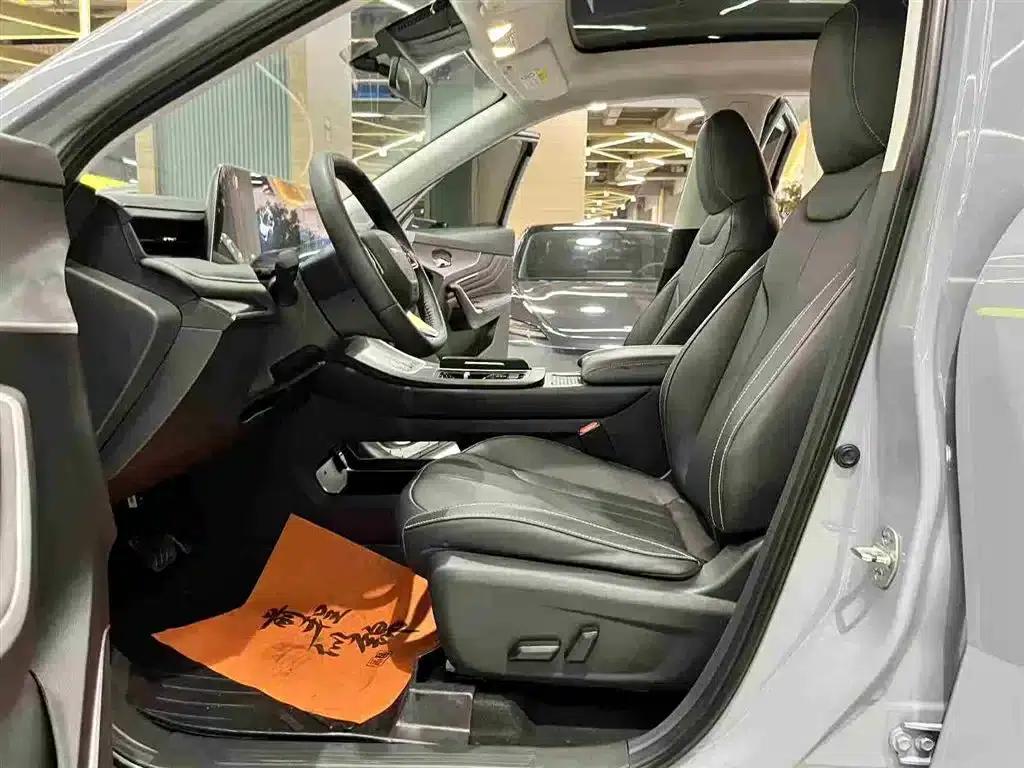 Venucia V DD-i 2023 Model 110km iE Edition — миниатюра 23