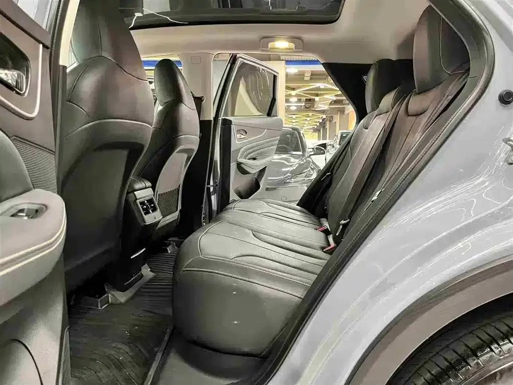 Venucia V DD-i 2023 Model 110km iE Edition — миниатюра 24