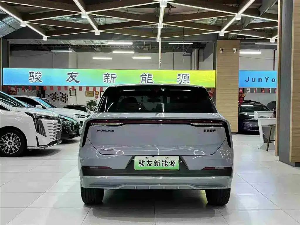 Venucia V DD-i 2023 Model 110km iE Edition — миниатюра 5