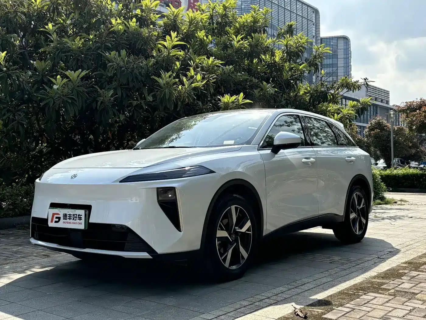 Venucia V DD-i 2025 Orca 150km Joyful Edition — миниатюра 1