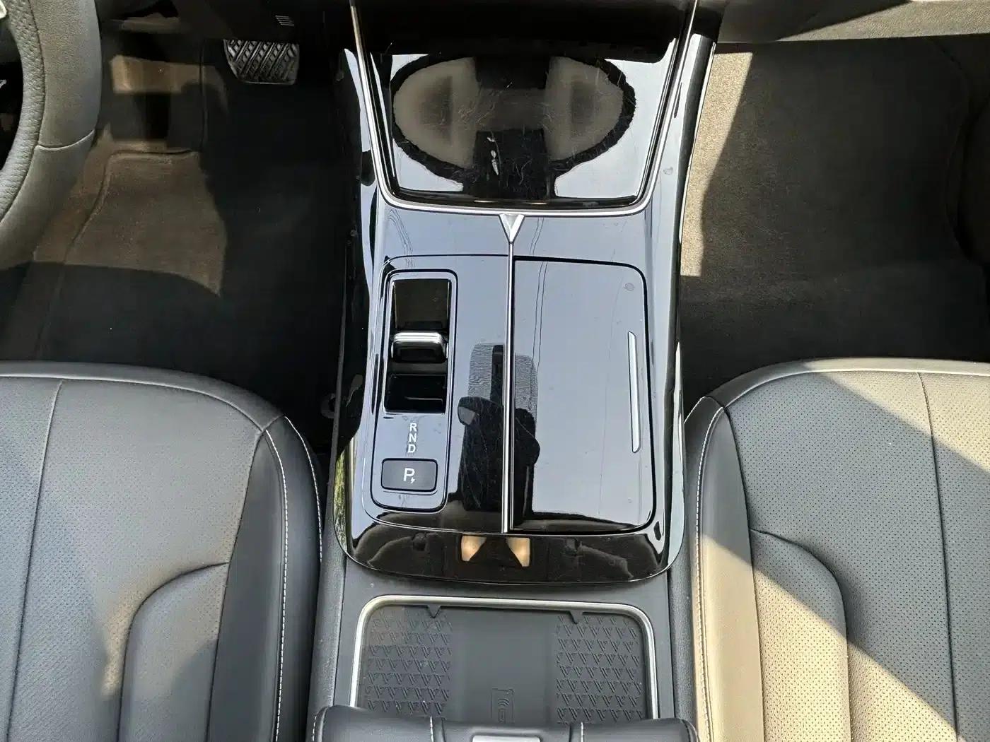 Venucia V DD-i 2025 Orca 150km Joyful Edition — миниатюра 11