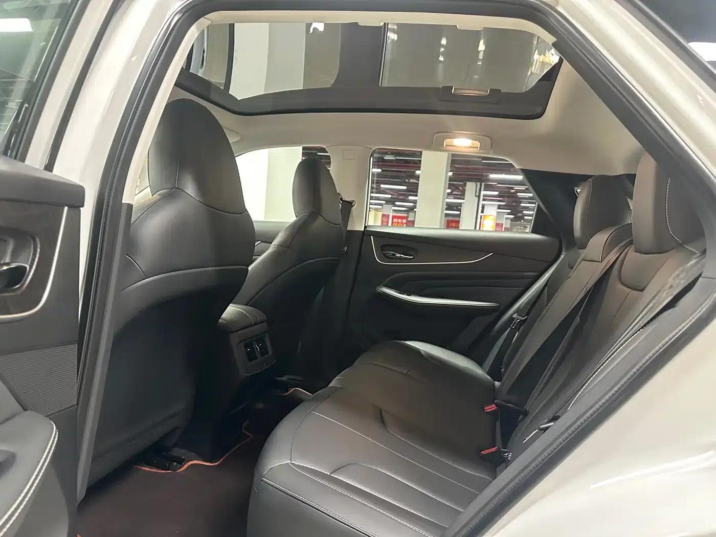 Venucia V DD-i 2023 Model 110km iE Edition — миниатюра 15