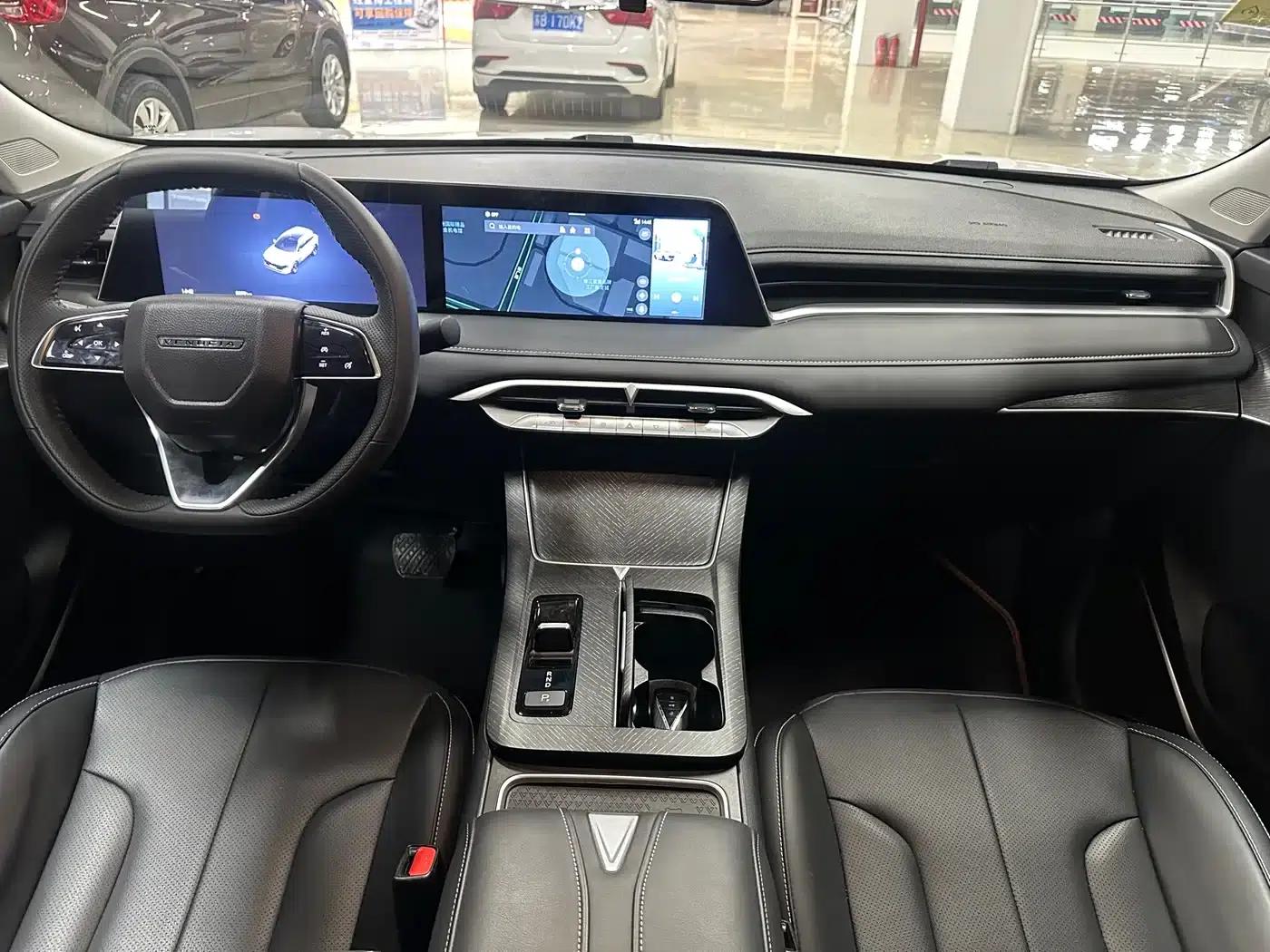 Venucia V DD-i 2023 Model 110km iE Edition — миниатюра 9