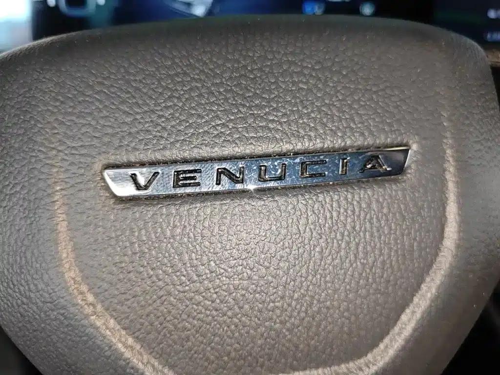 Venucia V DD-i 2023 Model 110km iE Edition — миниатюра 12