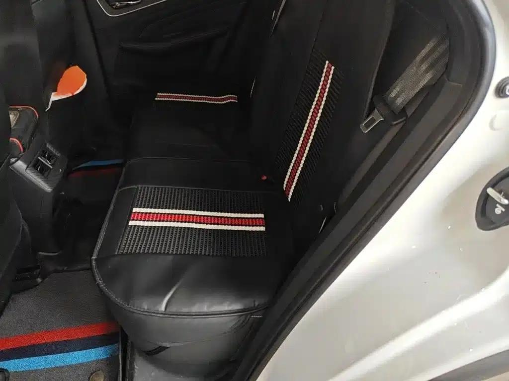 Venucia V DD-i 2023 Model 110km iE Edition — миниатюра 15