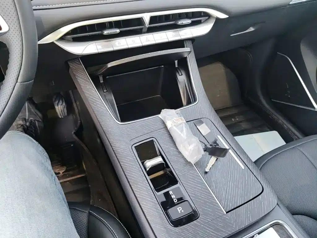 Venucia V DD-i 2023 Model 110km iT Edition — миниатюра 14