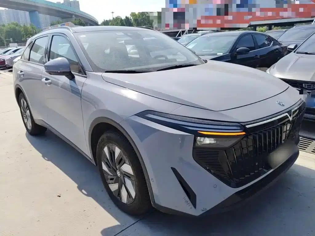 Venucia V DD-i 2023 Model 110km iT Edition — миниатюра 4