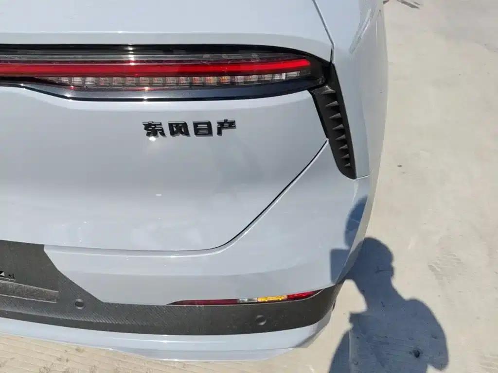 Venucia V DD-i 2023 Model 110km iT Edition — миниатюра 8