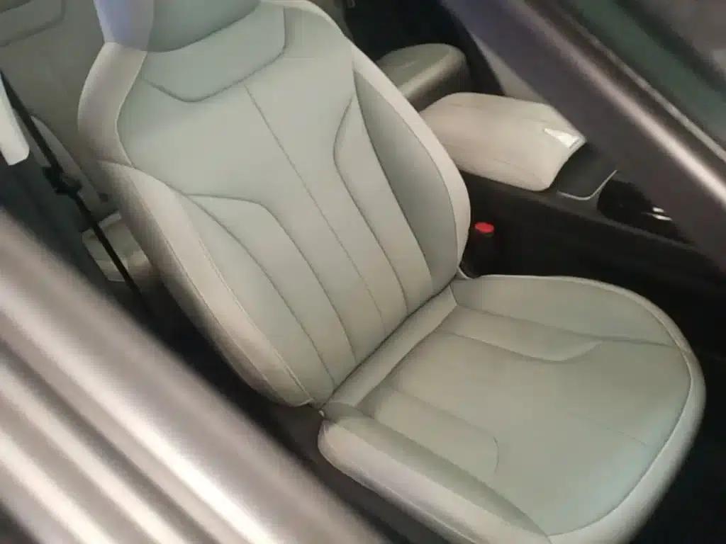 Venucia V DD-i 2023 Model 110km iE Edition — миниатюра 25