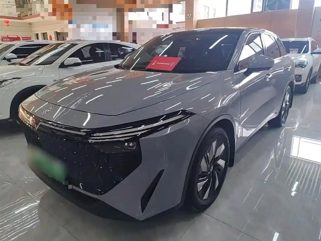 Venucia V DD-i 2023 Model 60km iD Edition — миниатюра 2