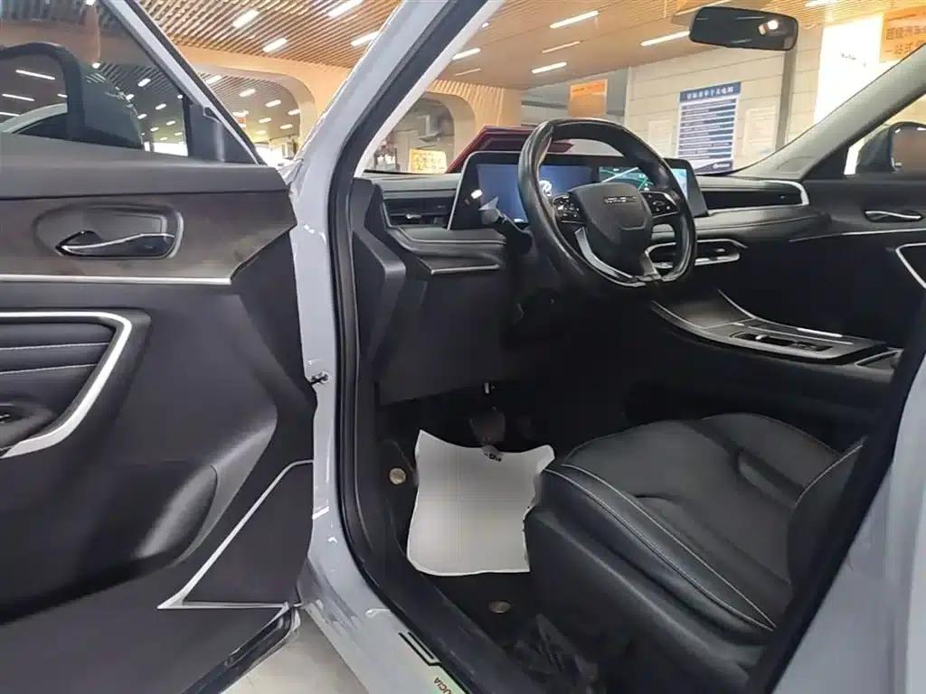 Venucia V DD-i 2023 Model 60km iD Edition — миниатюра 16