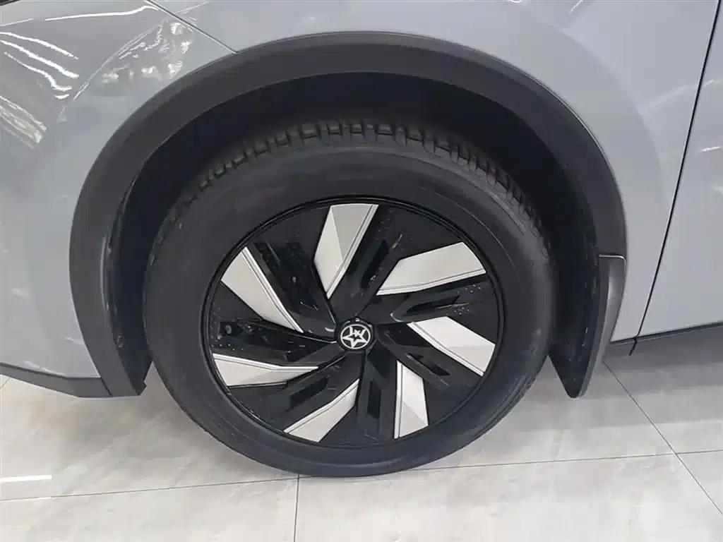 Venucia V DD-i 2023 Model 60km iD Edition — миниатюра 23