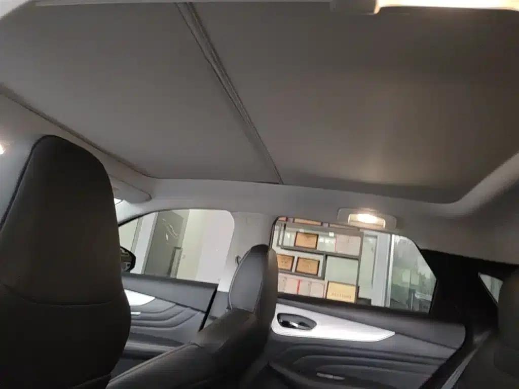 Venucia V DD-i 2025 Orca 150km Joyful Edition — миниатюра 18
