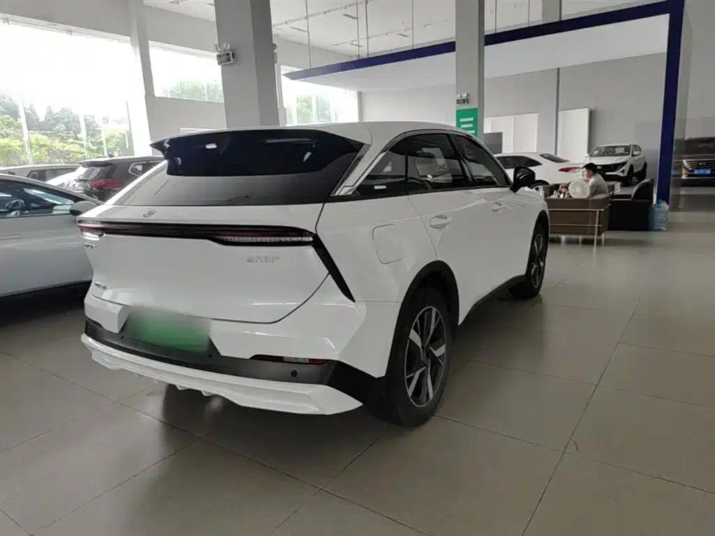 Venucia V DD-i 2025 Orca 150km Joyful Edition — миниатюра 7
