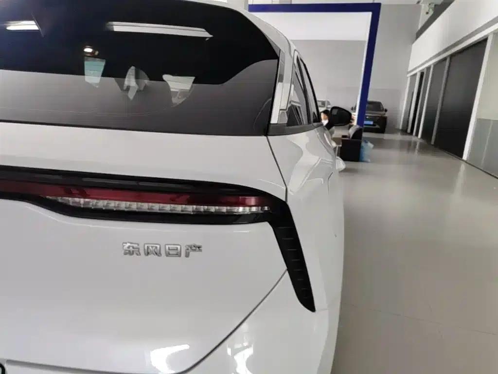 Venucia V DD-i 2025 Orca 150km Joyful Edition — миниатюра 8