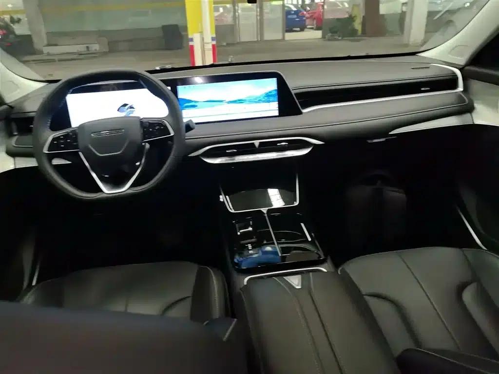 Venucia V DD-i 2025 Orca 150km Joyful Edition — миниатюра 10
