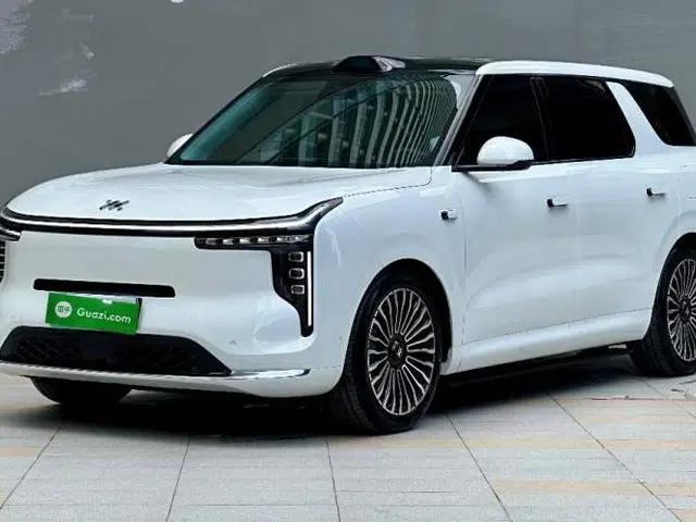 IM Zhiji LS8 2026 Model 66 Ultra Tech Flagship Five-Seat
