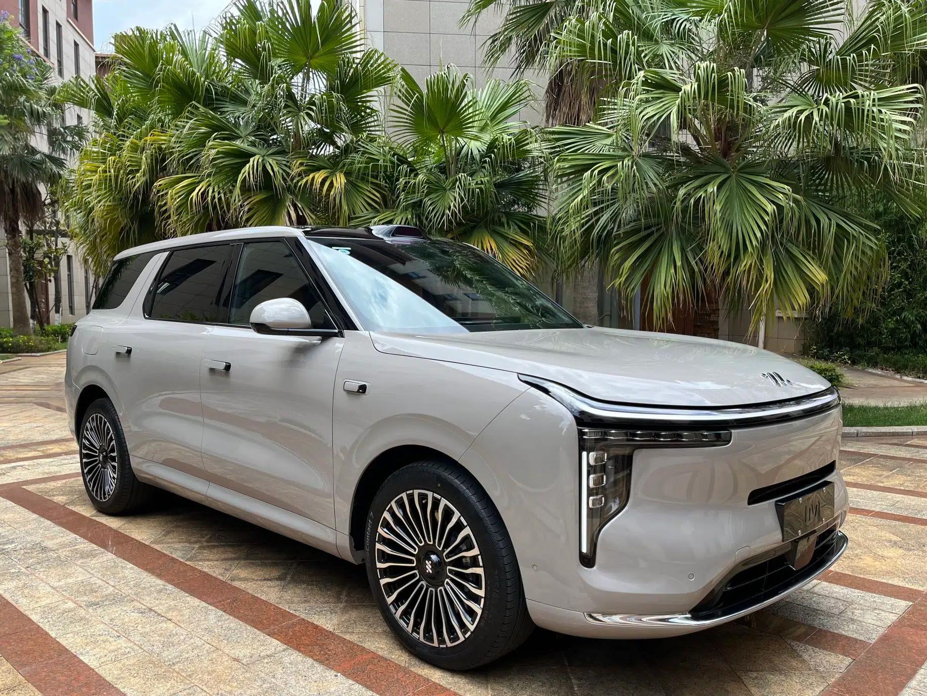 IM Zhiji LS8 2026 Model 52 Max+ Luxury Six-Seat — миниатюра 12