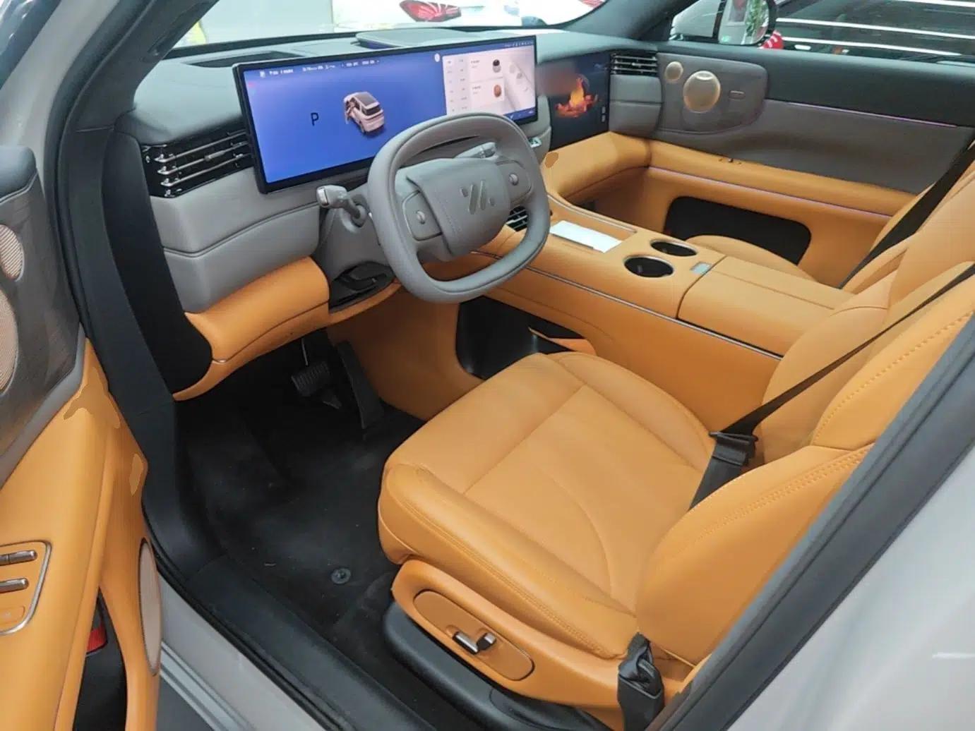 IM Zhiji LS8 2026 Model 52 Max+ Luxury Six-Seat — миниатюра 28