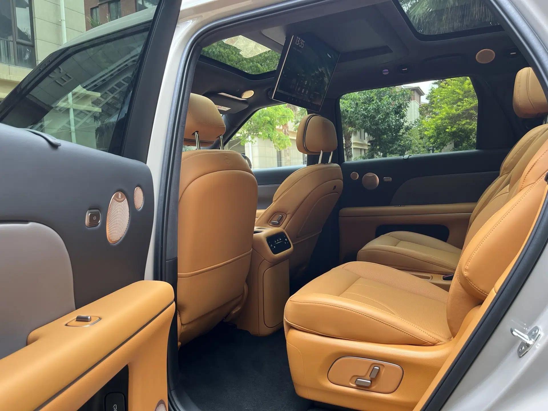IM Zhiji LS8 2026 Model 52 Max+ Luxury Six-Seat — миниатюра 40