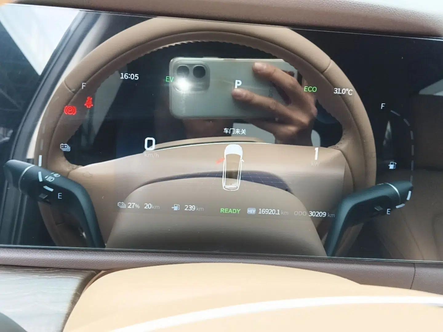 Landian E5 2024 Honor Edition 100KM Deluxe 7-Seater — миниатюра 24