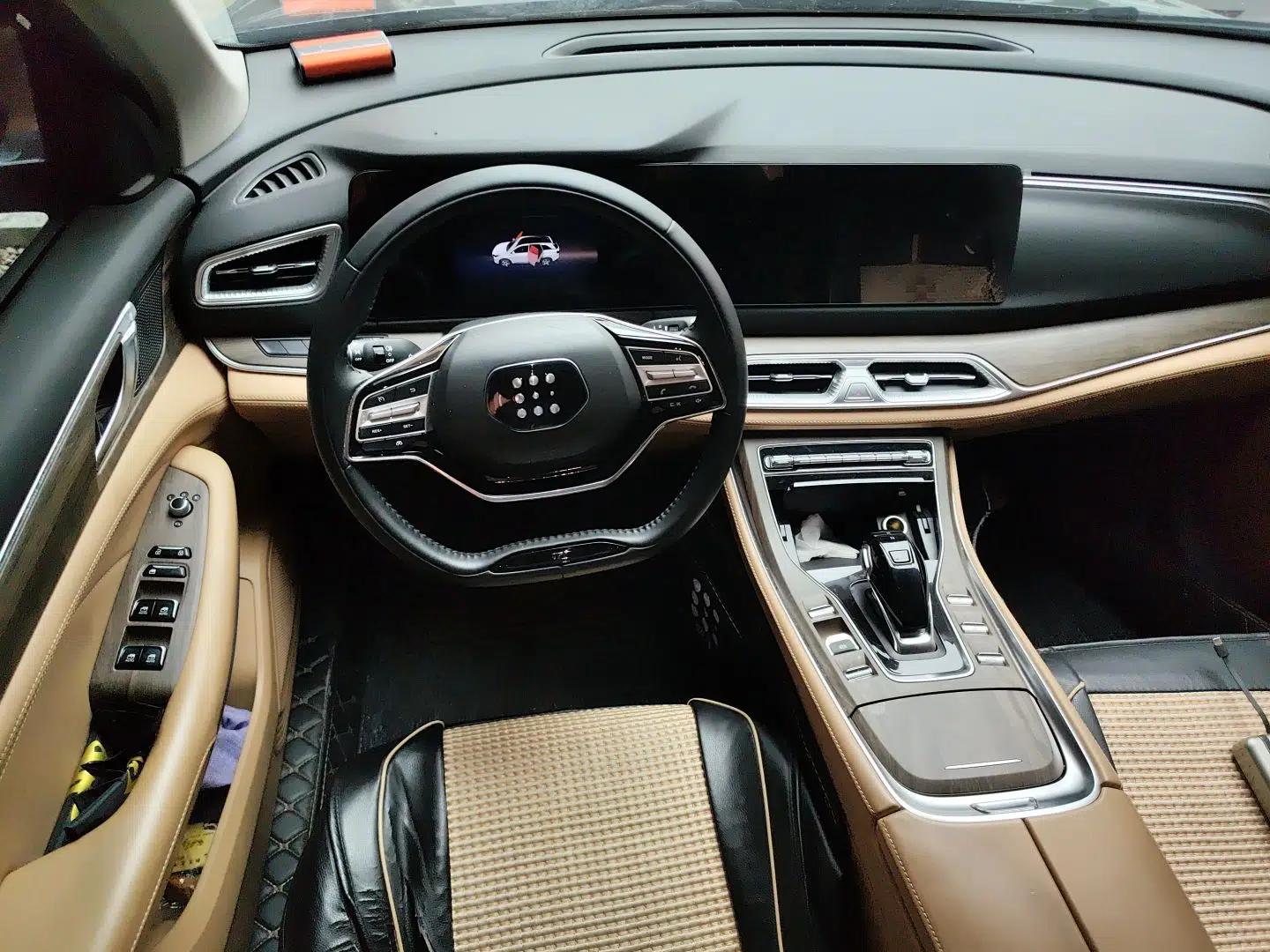Landian E5 2023 1.5L DE-i 100KM Comfort Edition 7-Seater — миниатюра 13