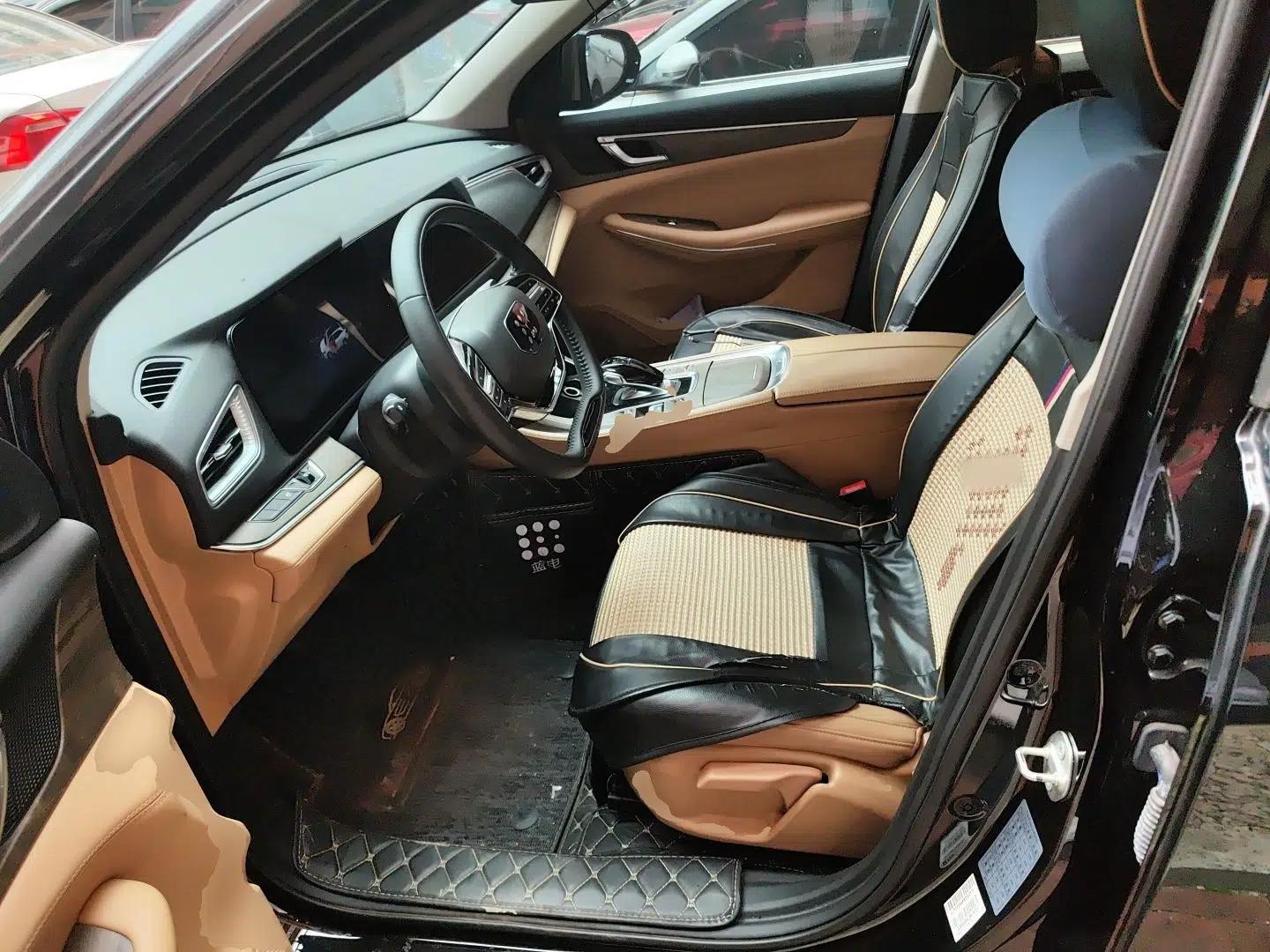 Landian E5 2023 1.5L DE-i 100KM Comfort Edition 7-Seater — миниатюра 17