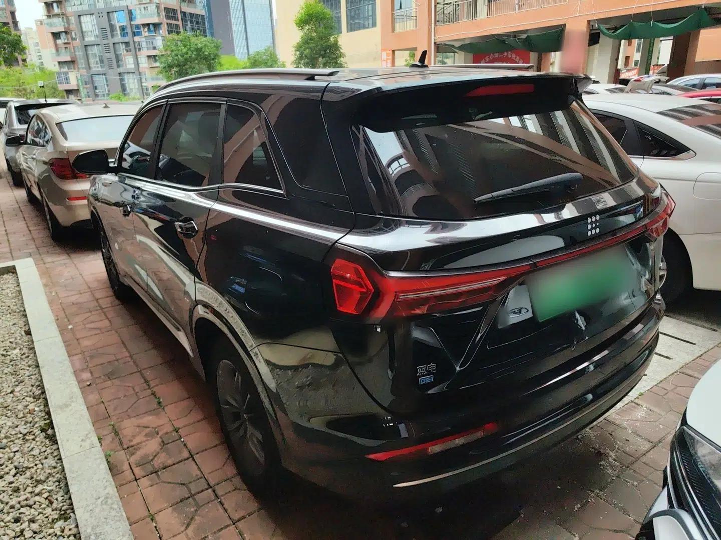 Landian E5 2023 1.5L DE-i 100KM Comfort Edition 7-Seater — миниатюра 8