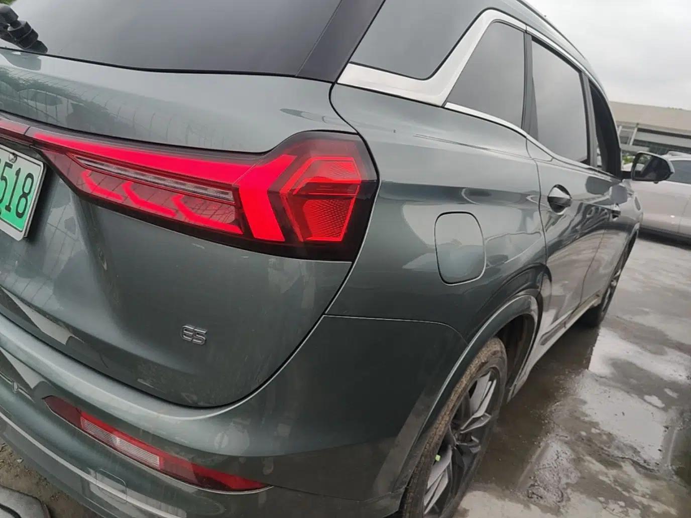 Landian E5 2023 1.5L DE-i 100KM Comfort Edition 7-Seater — миниатюра 9