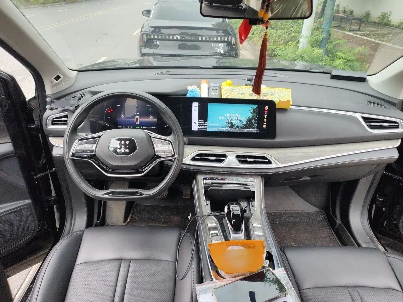 Landian E5 2023 1.5L DE-i 100KM Zhenxiang Edition 7-Seater — миниатюра 9