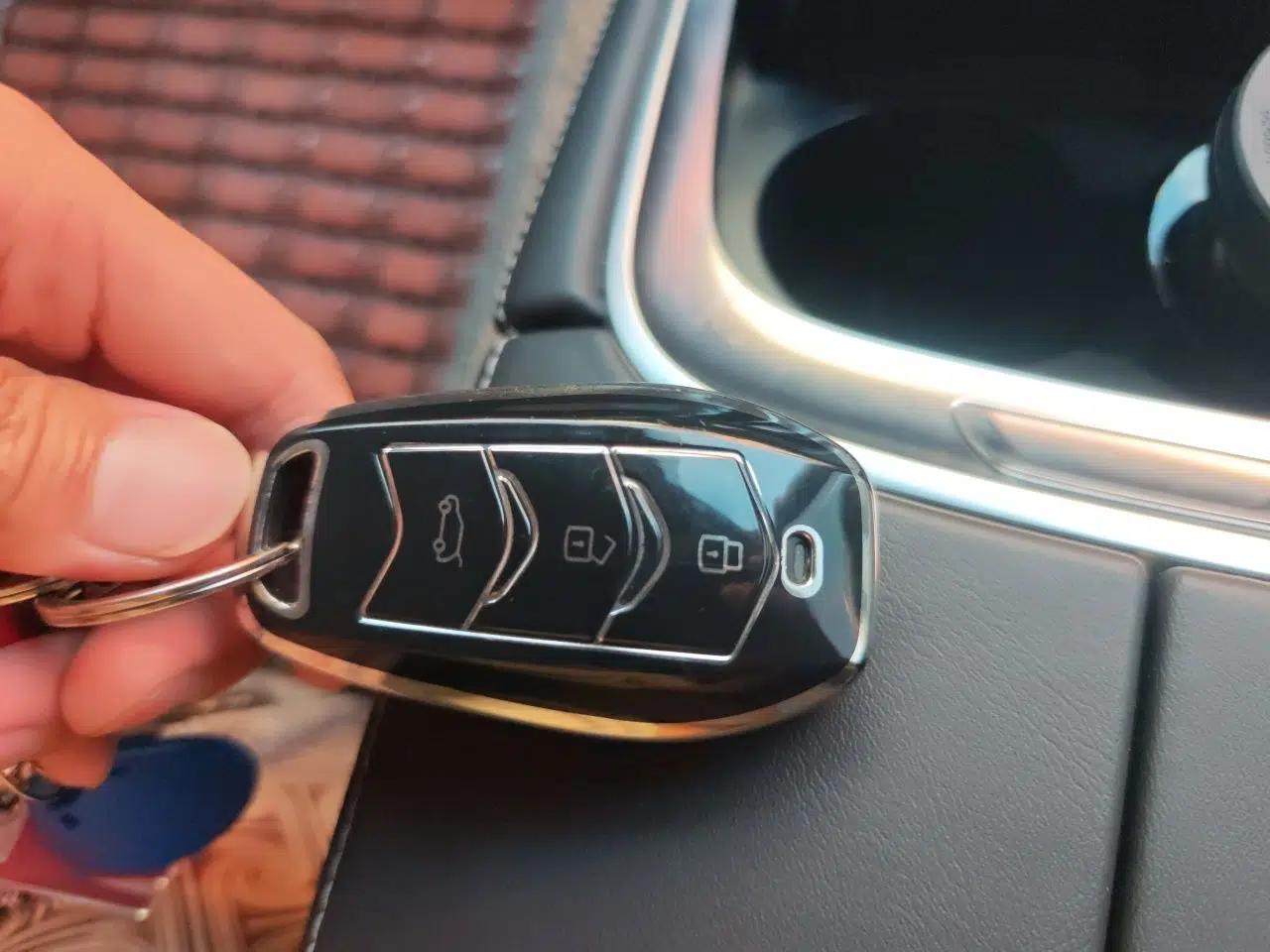 Landian E5 2024 Honor Edition 100KM Premium Model 5 Seats — миниатюра 17