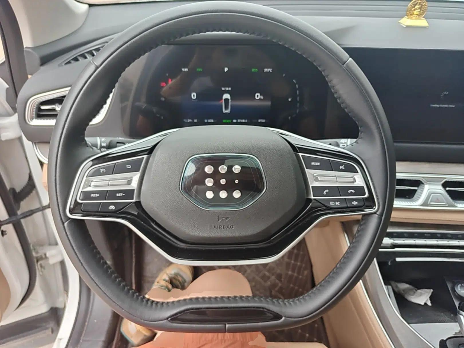 Landian E5 2024 Honor Edition 100KM Deluxe 7-Seater — миниатюра 13