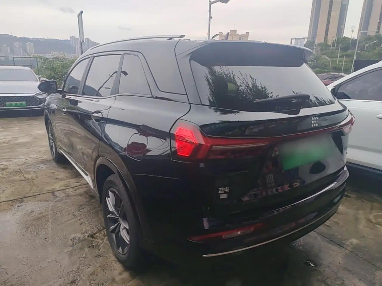 Landian E5 2023 1.5L DE-i 100KM Comfort Edition 7-Seater — миниатюра 13