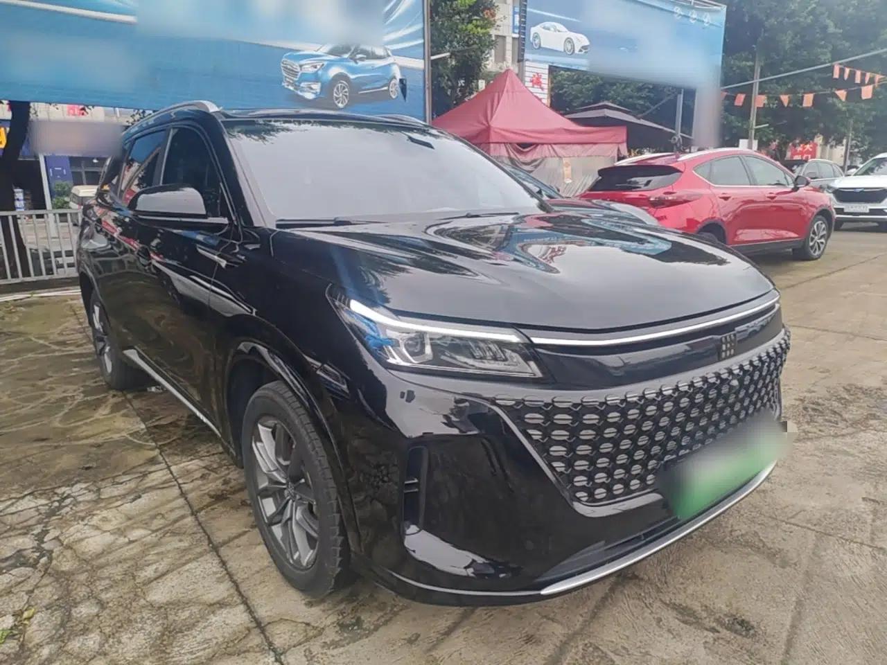 Landian E5 2023 1.5L DE-i 100KM Comfort Edition 7-Seater — миниатюра 3