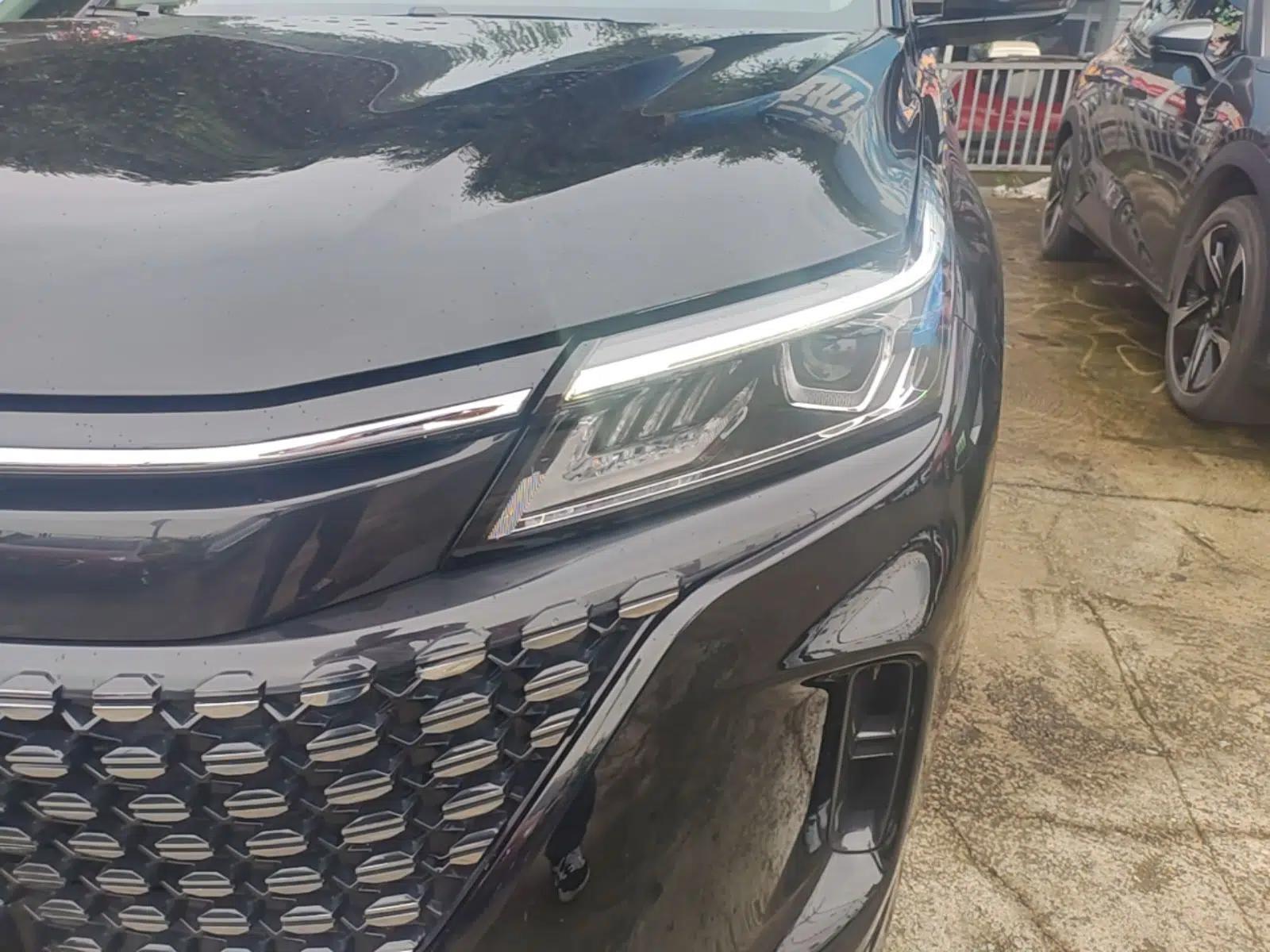 Landian E5 2023 1.5L DE-i 100KM Comfort Edition 7-Seater — миниатюра 8